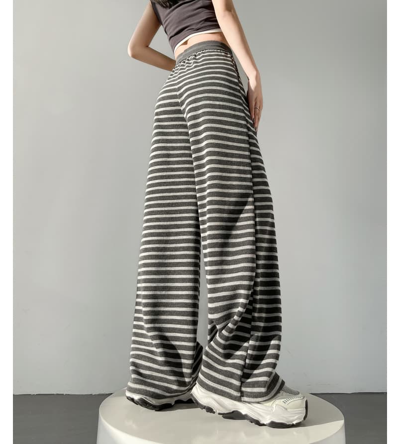 フレアパンツ ゆったり美脚ボーダーリブフレアパンツ