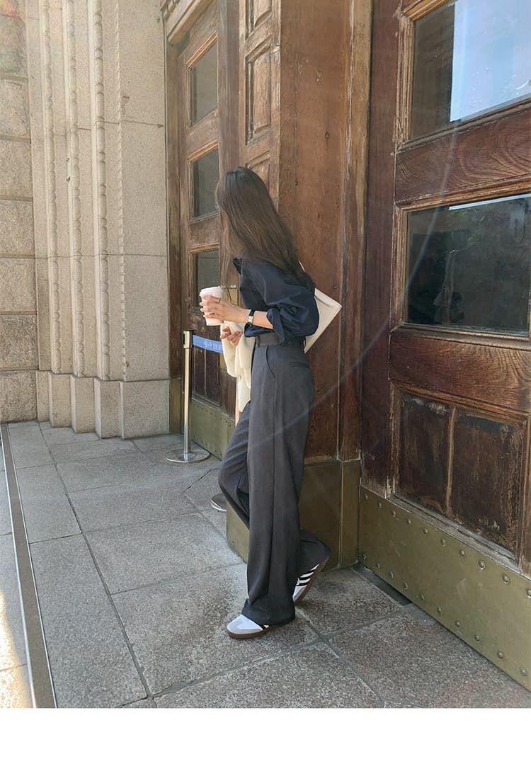 フレアパンツ 洗練フレアスラックス