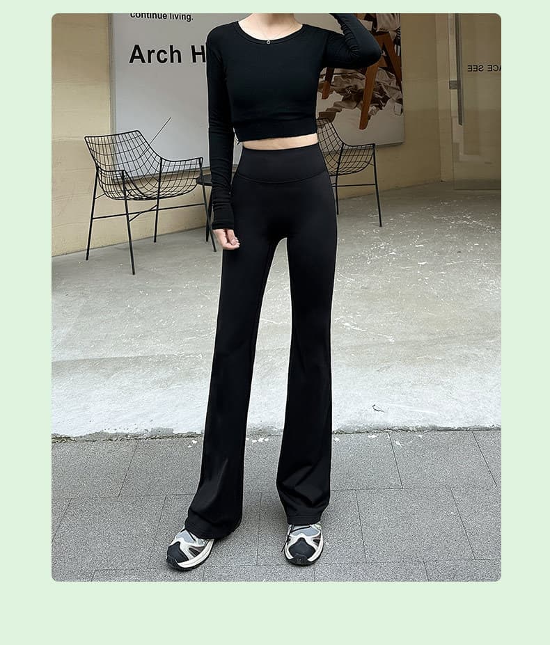 フレアパンツ 優雅なシルエット フレアスラックス