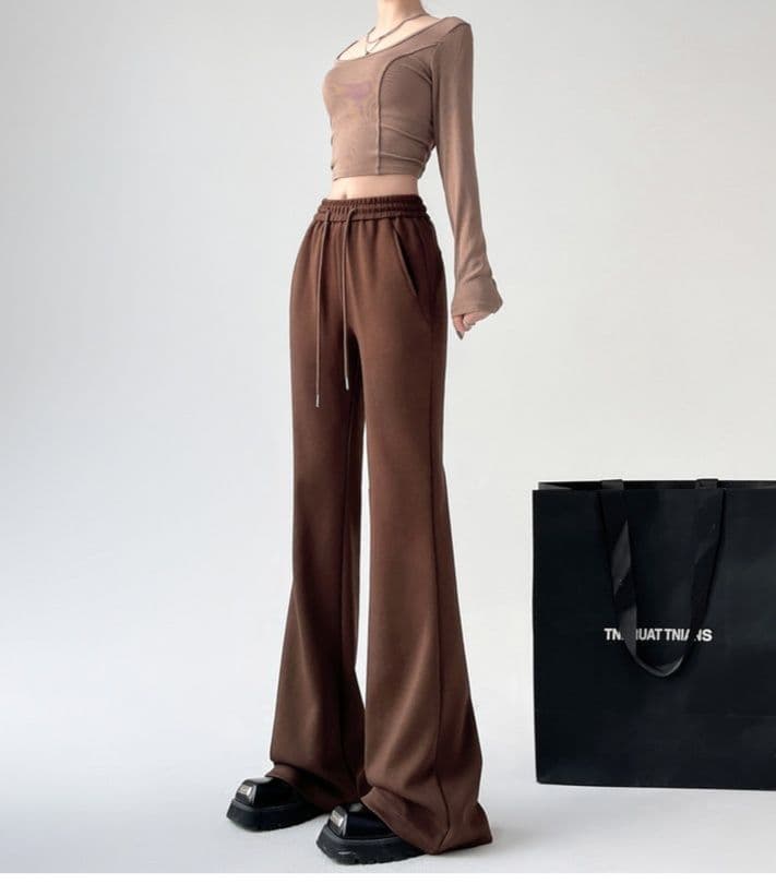 フレアパンツ すらりと美脚フレアスウェットパンツ