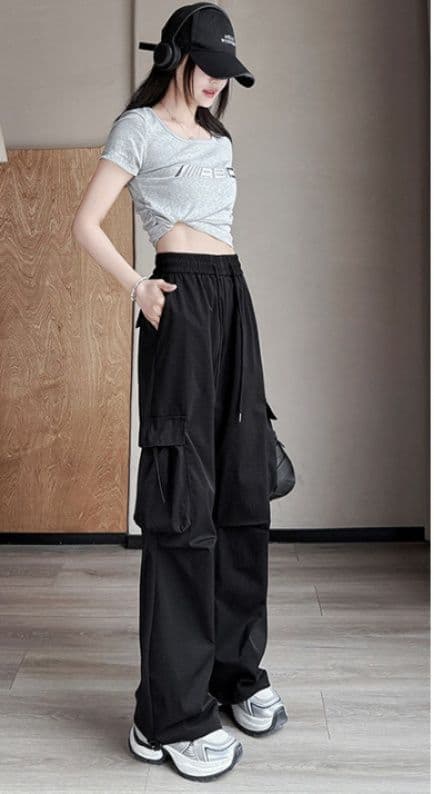 フレアパンツ カーゴポケット付きフレアスウェット