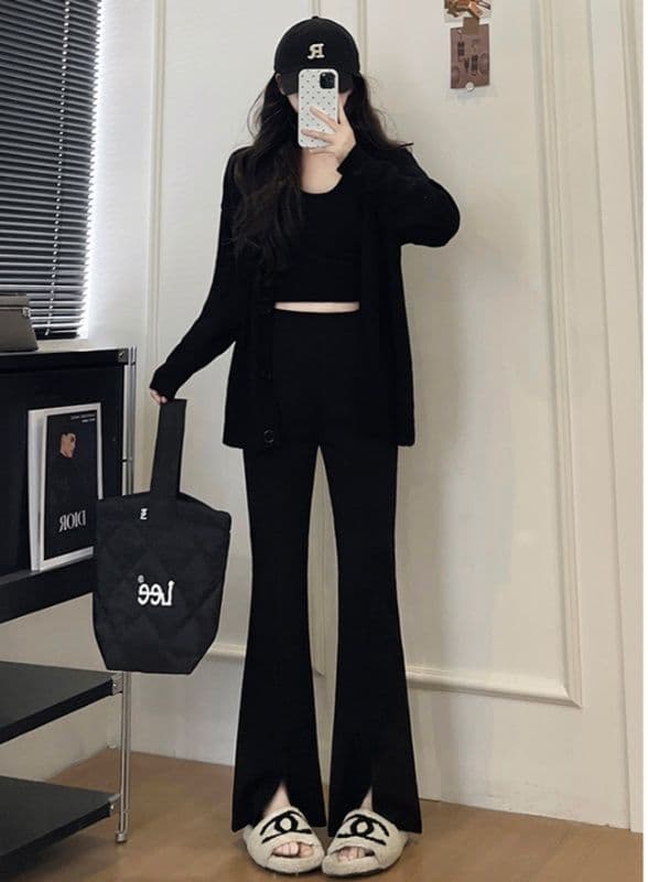 フレアパンツ 優雅な裾広がりドレスパンツ