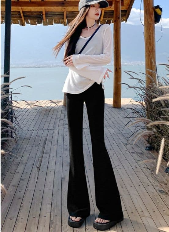 フレアパンツ すっきり美脚フレアレギンス