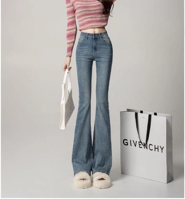 フレアパンツ すらりと美脚ウォッシュフレアデニム