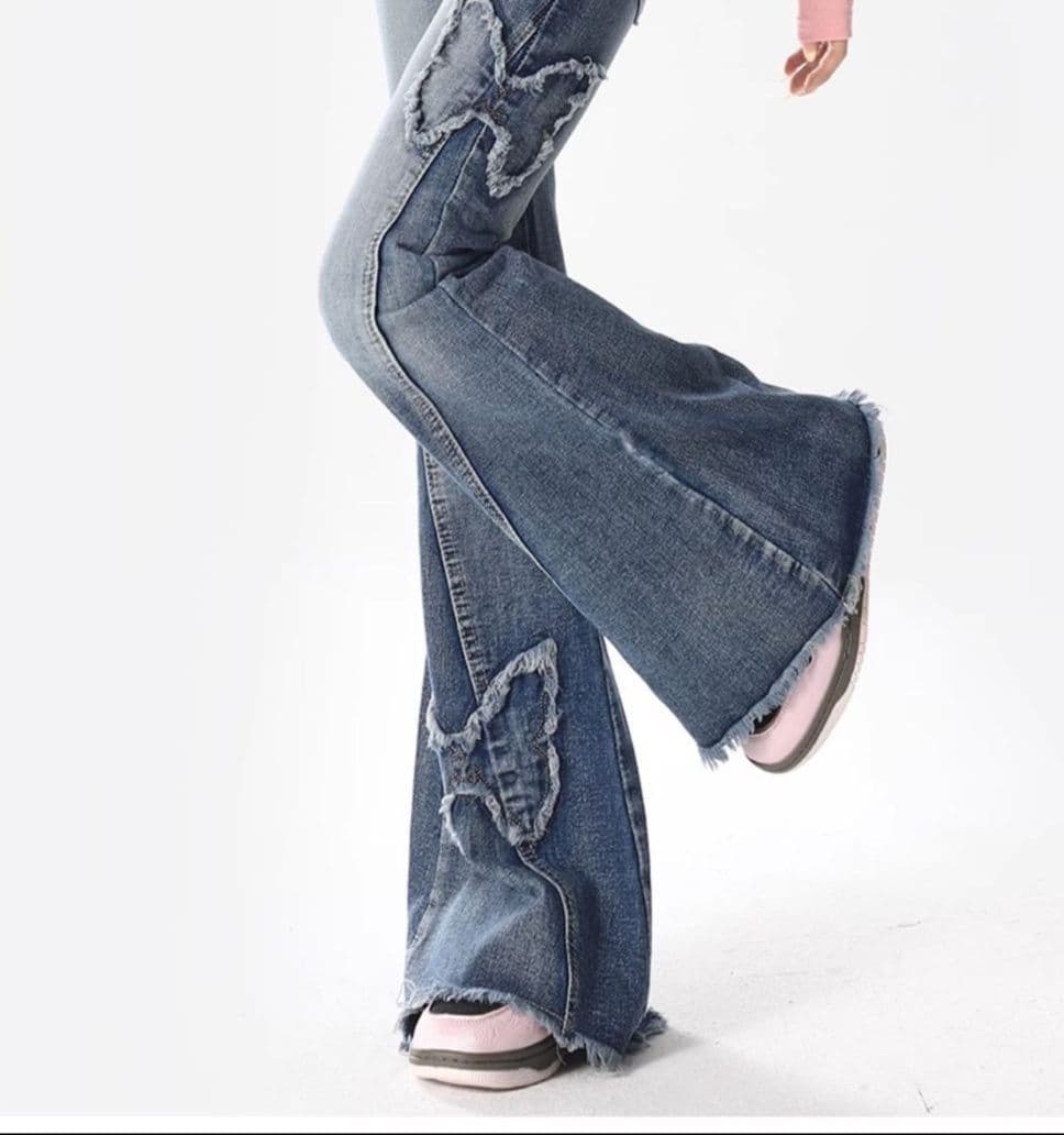 フレアパンツ 蝶々モチーフフレアデニム