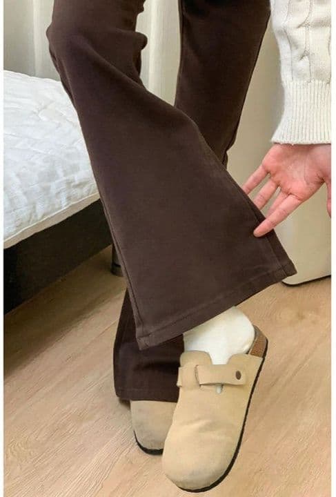 フレアパンツ 究極の美脚フレアデニム