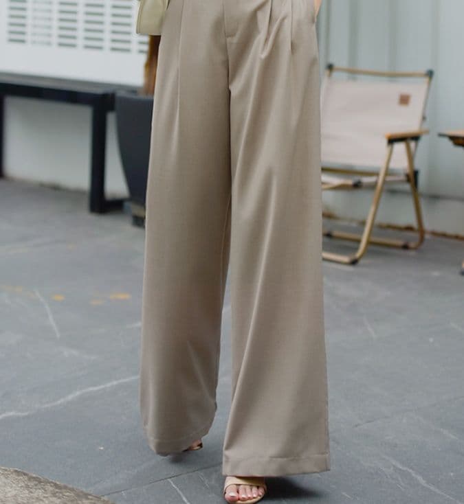 フレアパンツ 涼やかショート丈フレアパンツスーツ