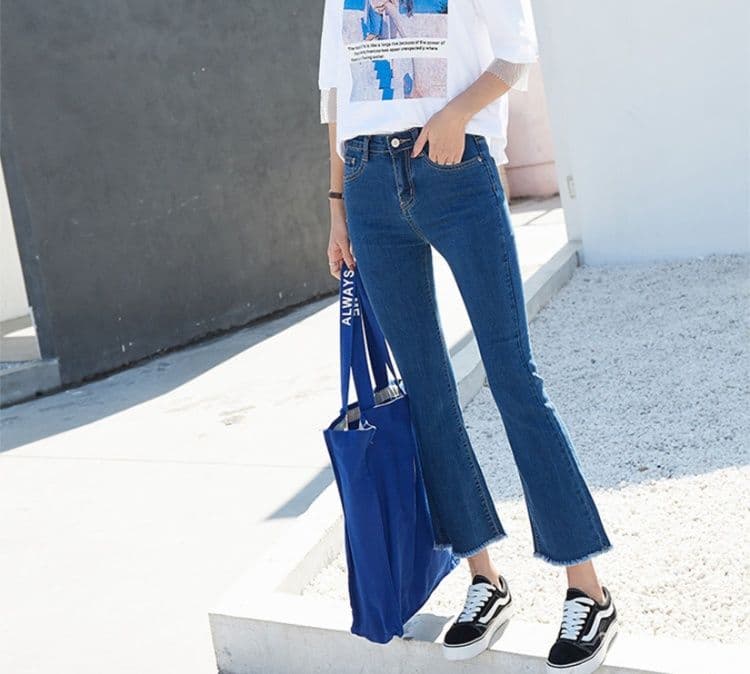 フレアパンツ 裾フリンジ美脚フレアデニム