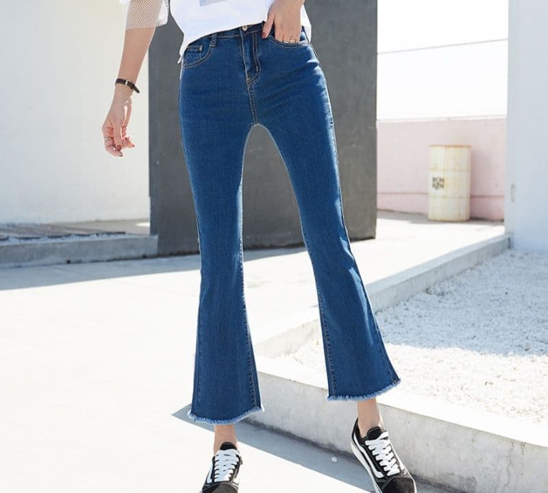 フレアパンツ 裾フリンジ美脚フレアデニム