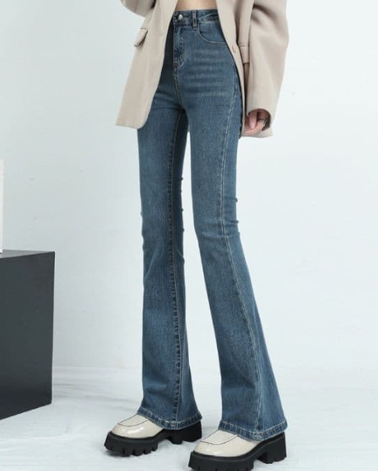 フレアパンツ 美脚効果抜群 細身フレアデニム