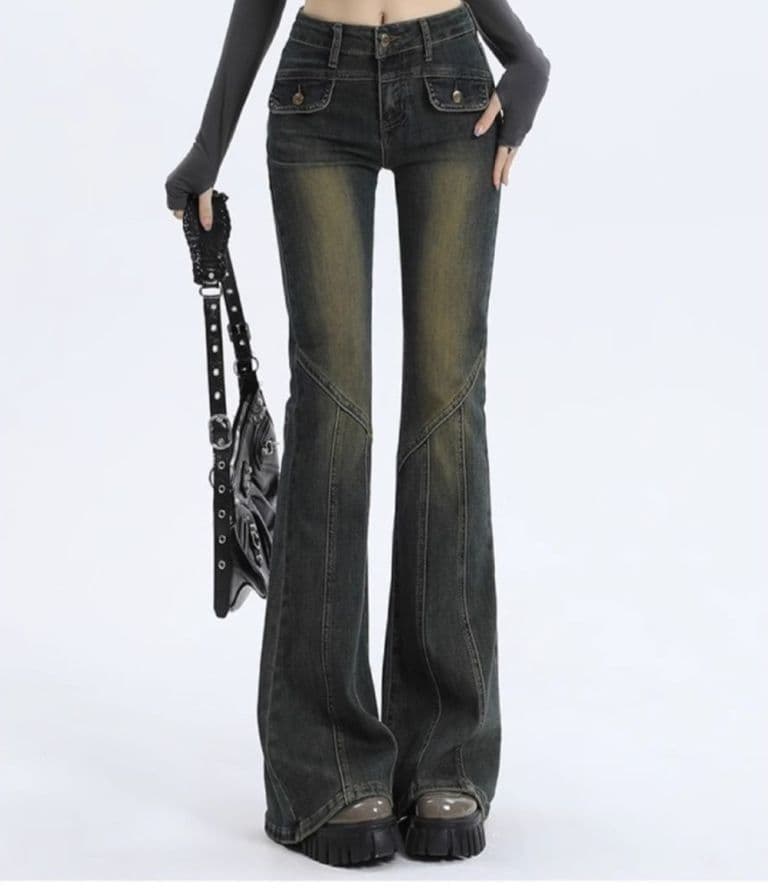 フレアパンツ 美脚効果抜群フレアデニム