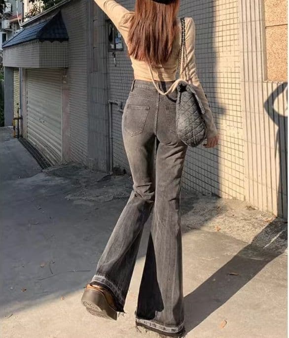 フレアパンツ ハイウエストヴィンテージ風フレアデニムパンツ