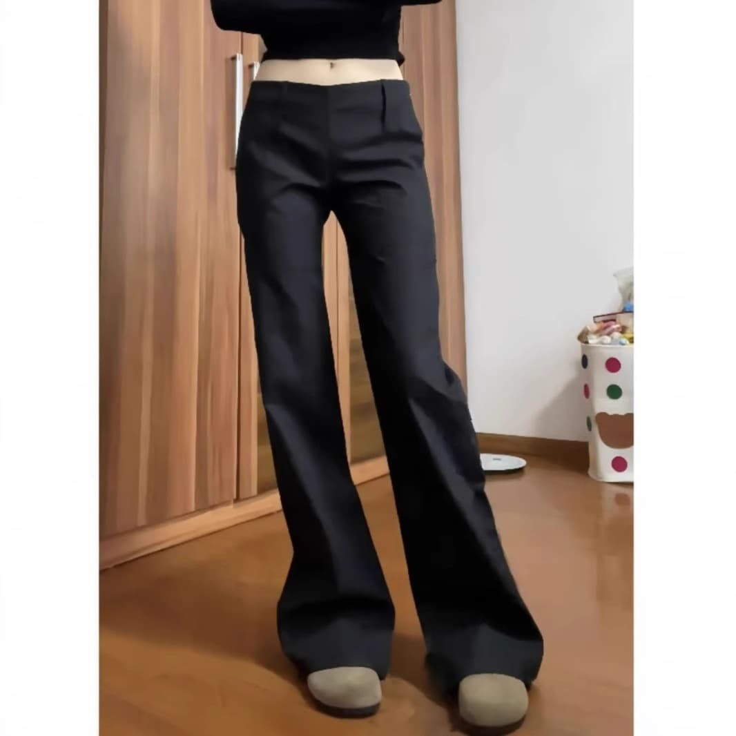 フレアパンツ 優雅な裾広がりフォーマルパンツ