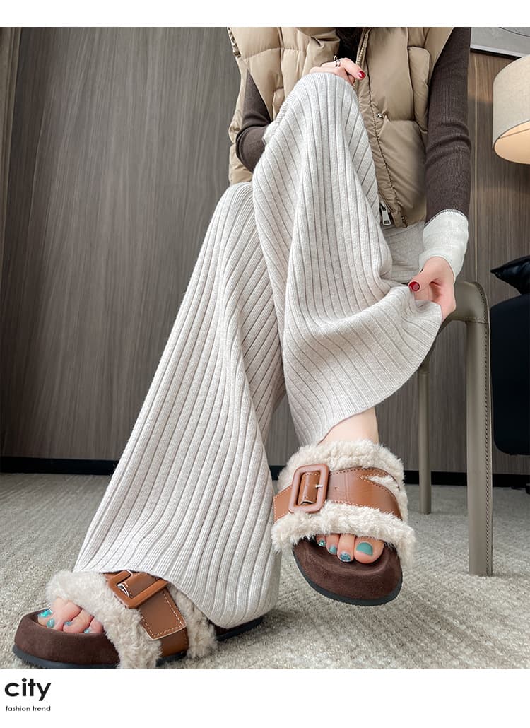 フレアパンツ 縦リブ編み上質フレアパンツ