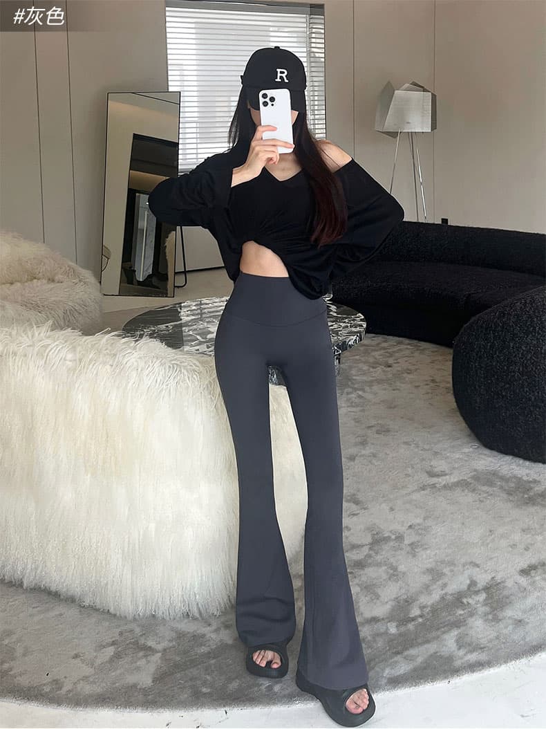 フレアパンツ 美脚引き立てフレアレギンス