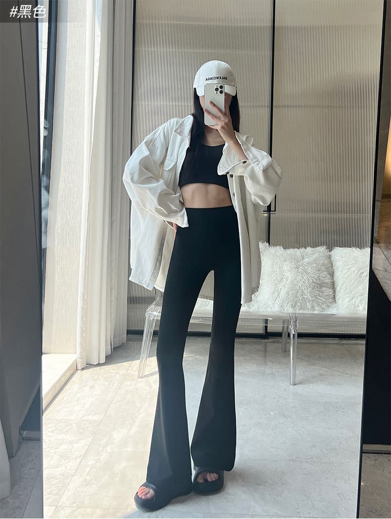 フレアパンツ 美脚引き立てフレアレギンス