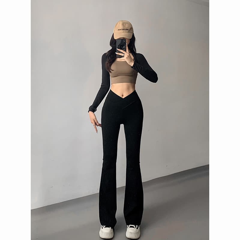 フレアパンツ 美脚シルエットフレアレギンス