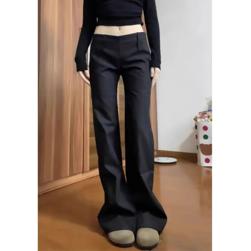 フレアパンツ 優雅な裾広がりフォーマルパンツ