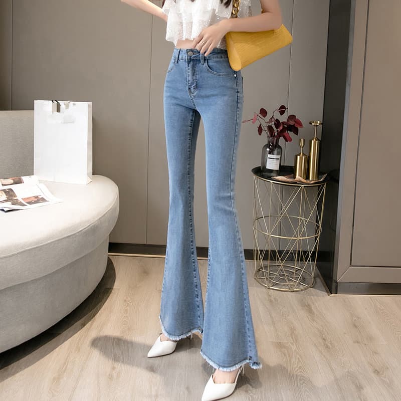 フレアパンツ 裾切りっぱなし美脚フレアデニムパンツ