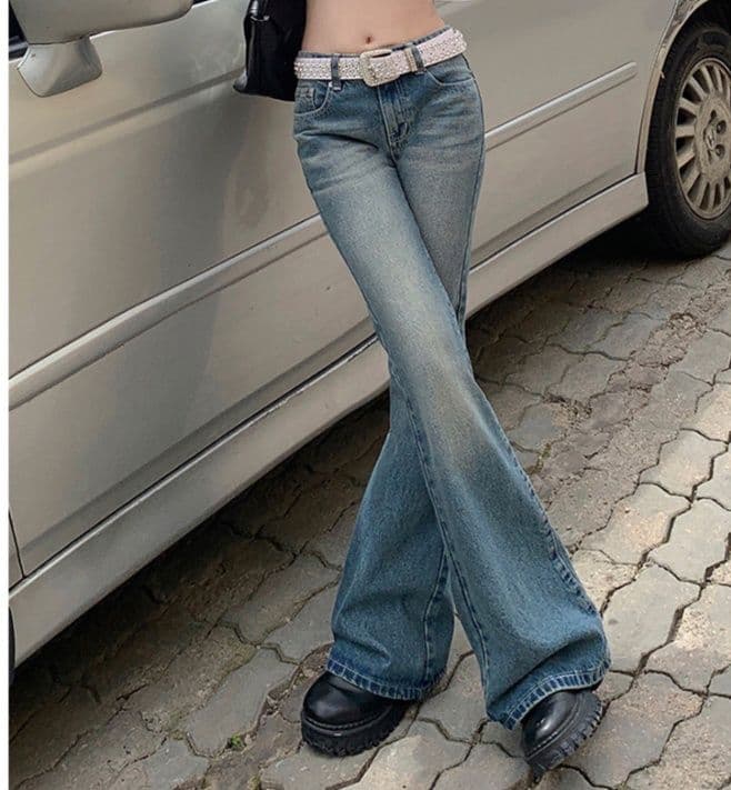 フレアパンツ 裾広がり美脚デニムフレア