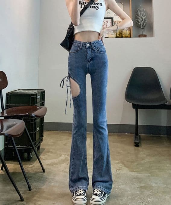 フレアパンツ ひもあしらいデザインフレアデニム