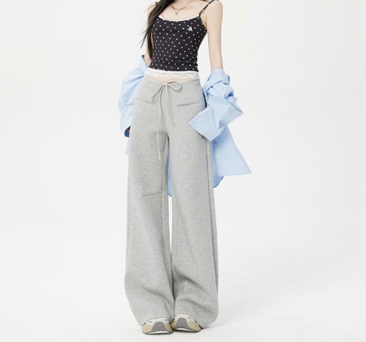 フレアパンツ ゆったりリラックス裾広がりパンツ