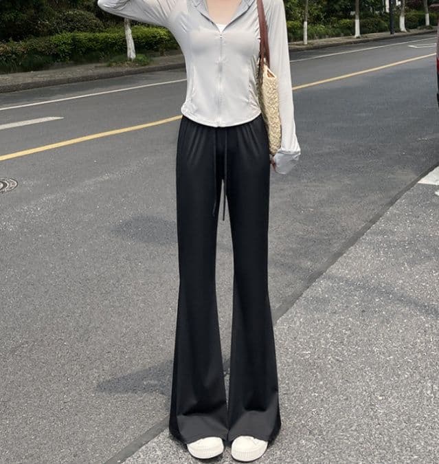 フレアパンツ 涼感ゆったりフレアスラックス