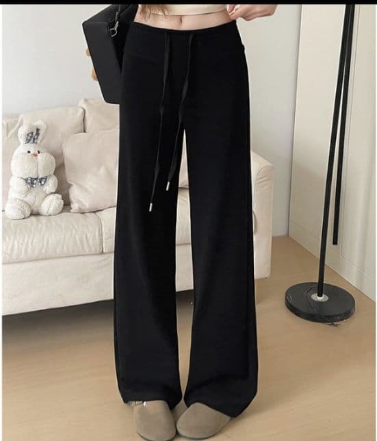 フレアパンツ 優雅なゆったりフレアスウェット