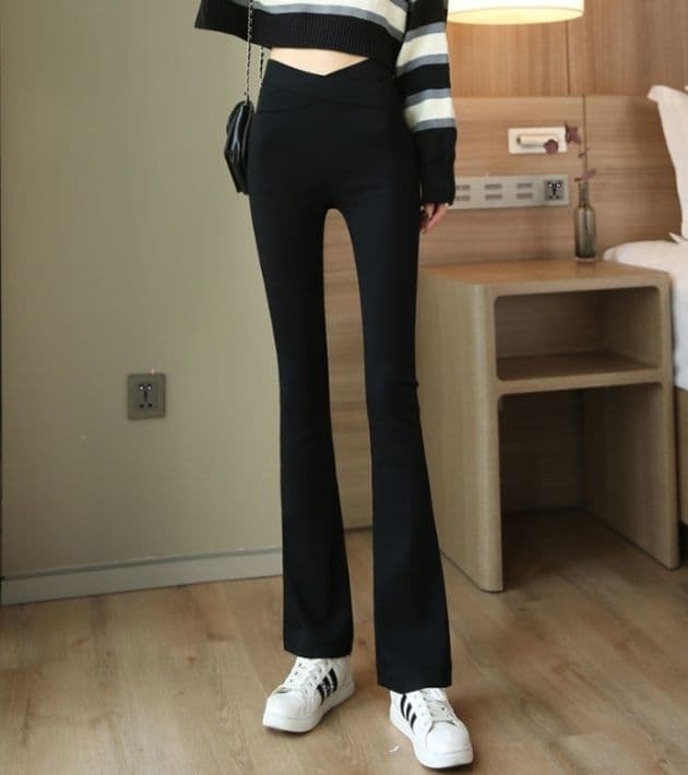 フレアパンツ 美脚見え裏起毛フレアパンツレギンス