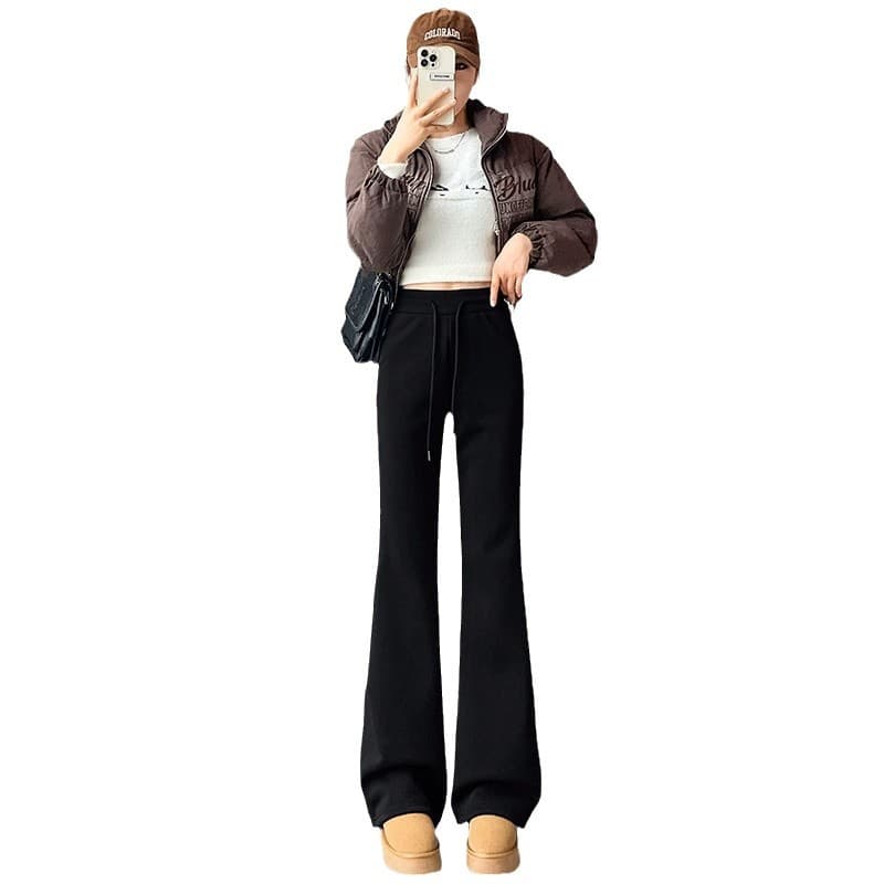 フレアパンツ 裾広がりシルエットスウェット素材フレアパンツ