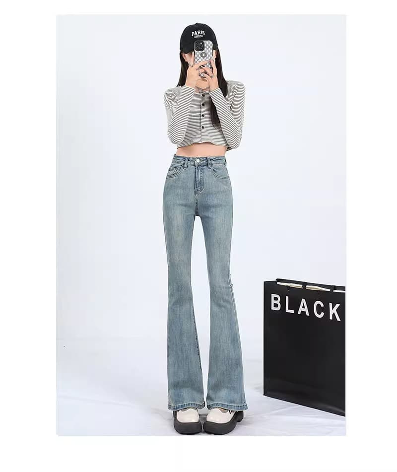 フレアパンツ 美脚効果抜群フレアデニム