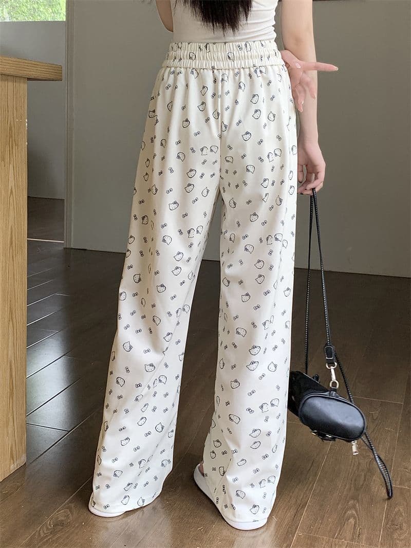 フレアパンツ 小さな図柄がかわいいゆったりフレアパンツ
