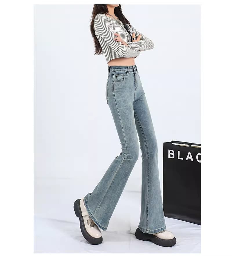 フレアパンツ 美脚効果抜群フレアデニム