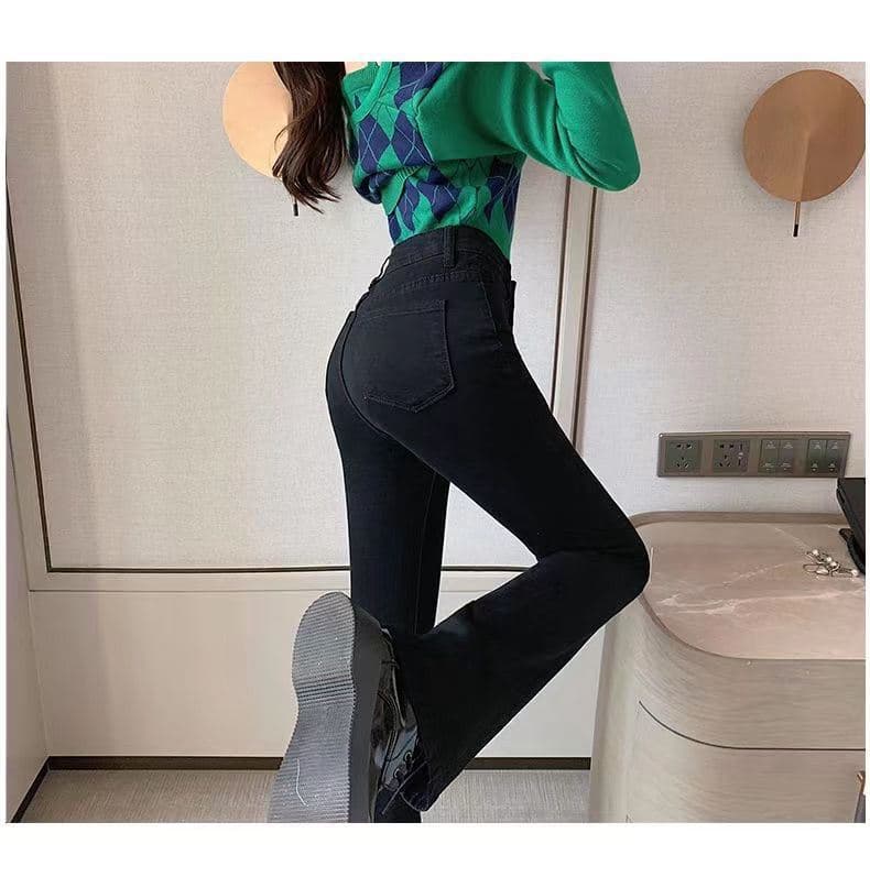 フレアパンツ 美脚効果抜群フレアデニム