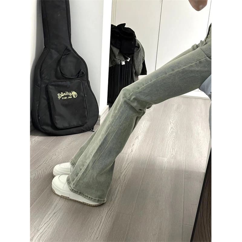 フレアパンツ 大人の美脚フレアデニム